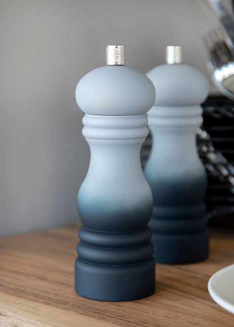 Ombre Capstan Mill 17cm Grey