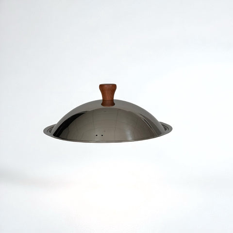 Rust-Resistant Lightweight Iron Wok with Steel Lid 30cm