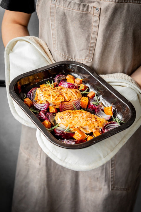 Pro Vitreous Enamel Roasting Pan 27x21cm