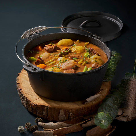 Pyrocast Camp Oven - 2 Sizes