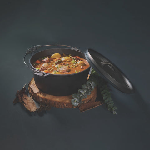 Pyrocast Camp Oven - 2 Sizes