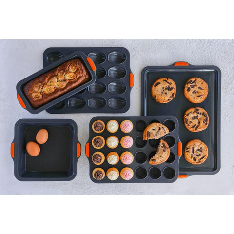 Silicone 16 Cup Madeleine Pan 35.5x24.5x2cm - Grey
