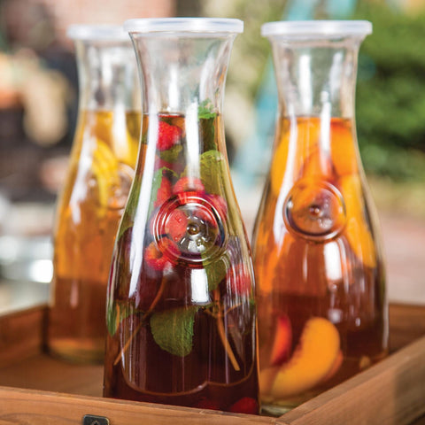 Carafe with Plastic Lid 1L