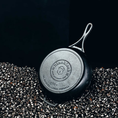 Blacklock Triple Seasoned Cast Iron 10.25 Inch Skillet