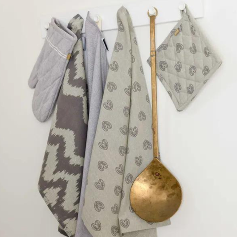 Kumas Single Oven Glove Charcoal