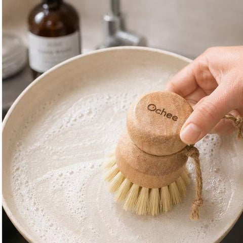 Klean Natural Wooden Short-Handle Plastic-free Dish/Pot Brush