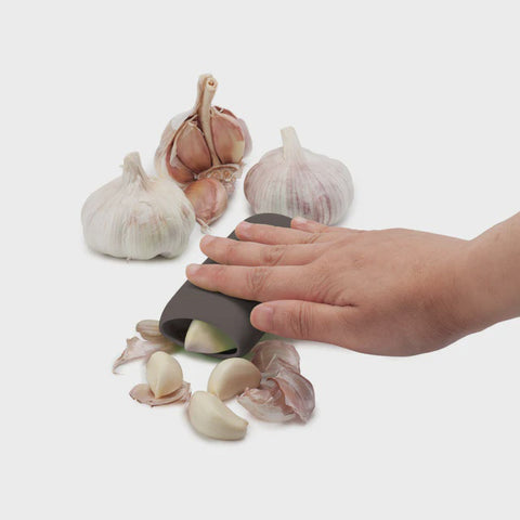 Garlic Peeler, 4.4x4.4x10.8cm - Silicone