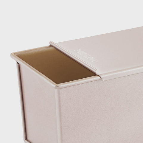 Loaf Pan with Cover 450g - 21cm