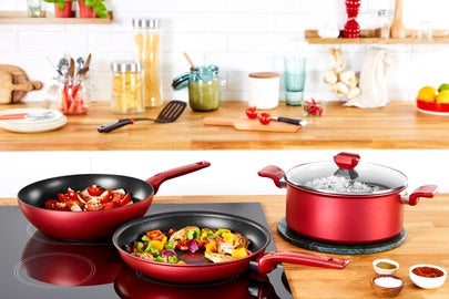 Daily Chef Red Non-Stick Induction Wok 28Cm