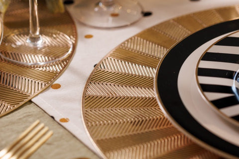 Round Placemat 4pc Set - Gold PVC - 38cm dia
