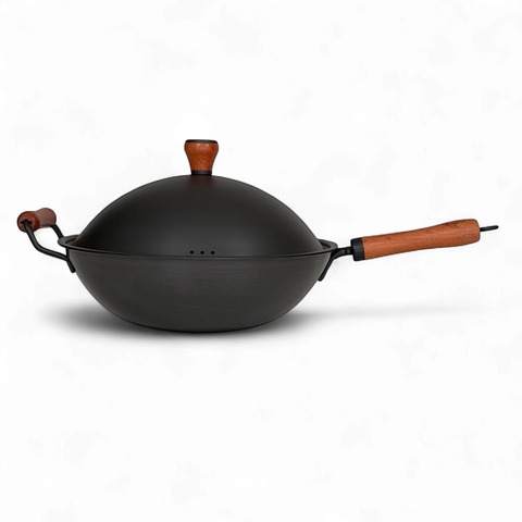Rust-Resistant Iron Wok with Black Lid 33cm