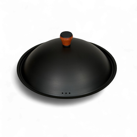 Rust-Resistant Iron Wok with Black Lid 33cm